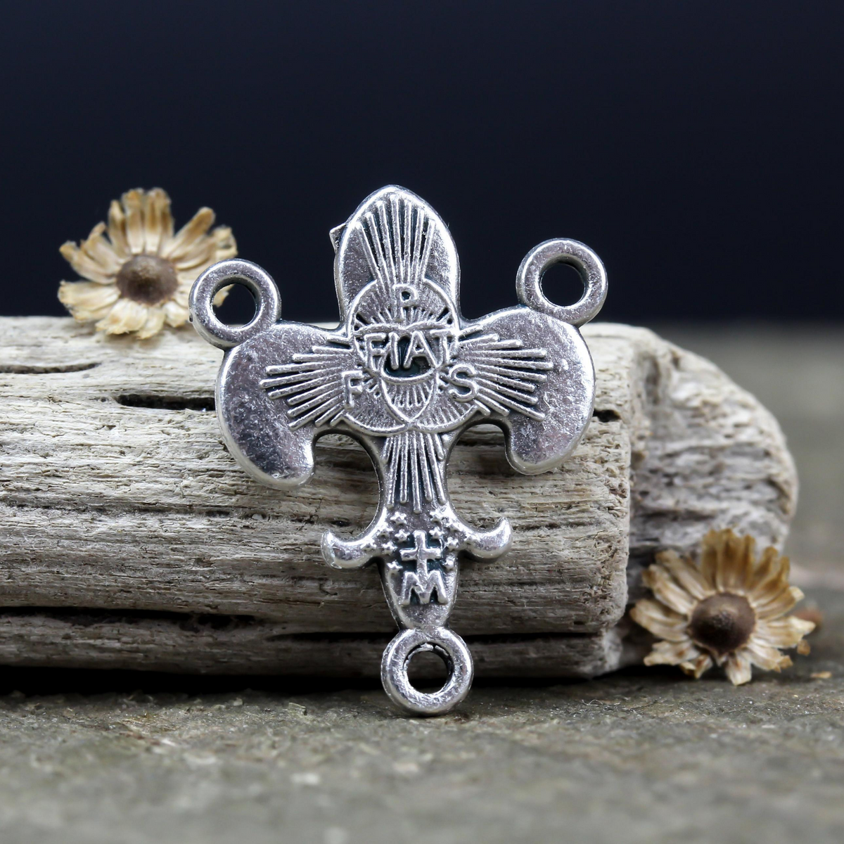 Fleur de Lis Fiat Miraculous Mary Rosary Centerpiece