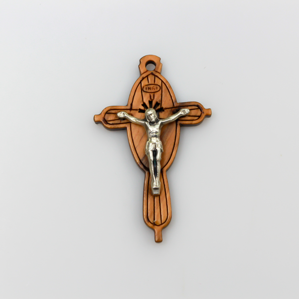 Beautiful handmade crucifix, made in Italy. The cross is made of genuine olive wood and the body of Christ is a zamac base alloy with genuine oxidized silver-platin