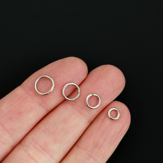 18 Gauge Stainless Steel Jump Rings, 100pcs - Available in 5mm, 6mm, 7mm and 8mm