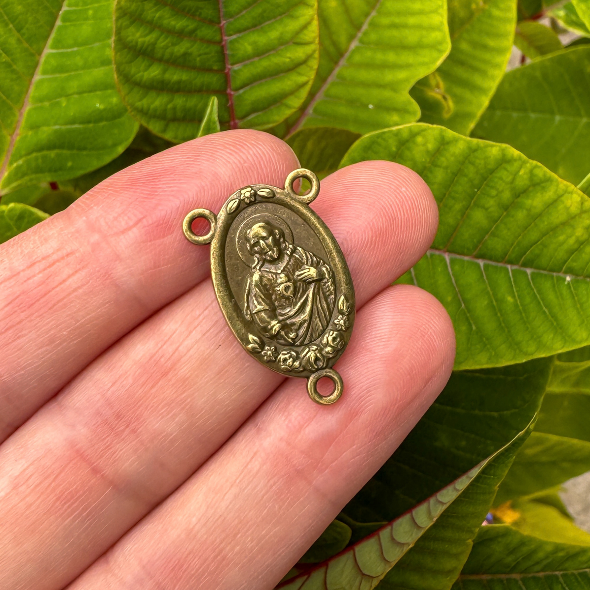 Sacred Heart of Jesus Our Lady of Fatima Rosary Centerpieces, 25x15mm - 5pcs Available in Four Colors