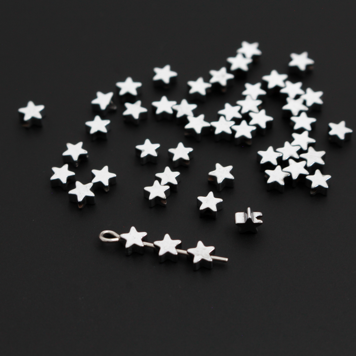 Star Shaped Beads 4x4mm, Non-magnetic Synthetic Hematite Beads, 50pcs