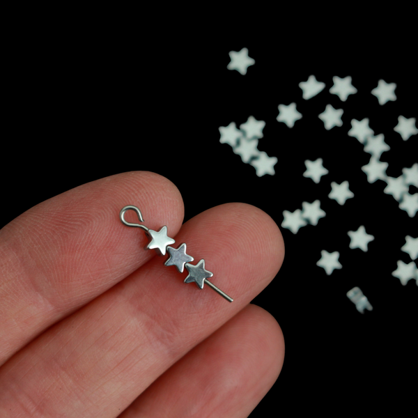Star Shaped Beads 4x4mm, Non-magnetic Synthetic Hematite Beads, 50pcs