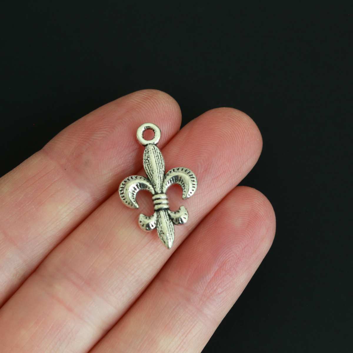 Fleur de Lis Charms - Available in Four Colors, 10pcs