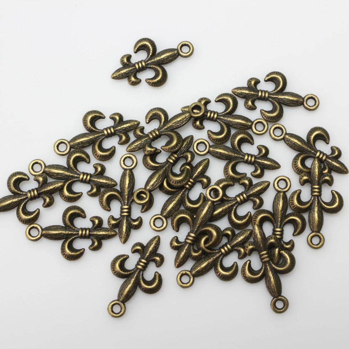 Fleur de Lis Charms - Available in Four Colors, 10pcs