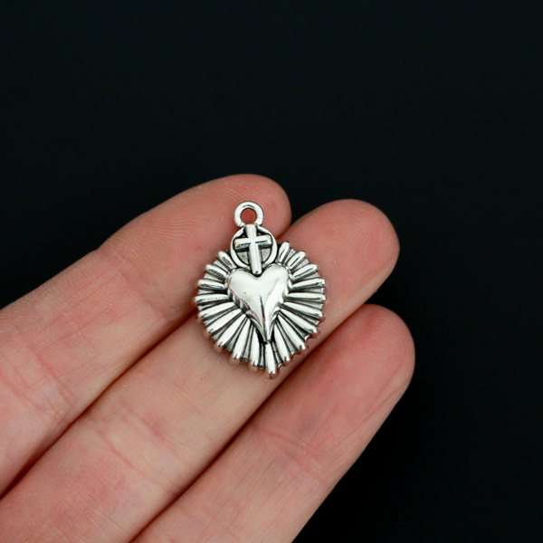 Sacred Heart Sunburst Cross Charms - Milagro Style Pendants 20pcs