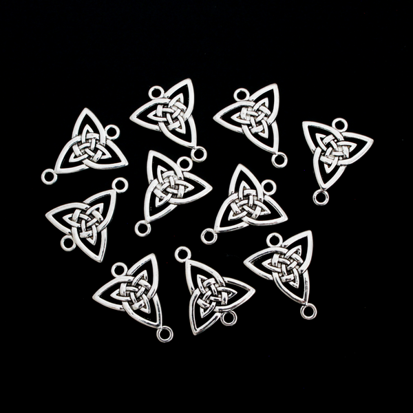 Triquetra Celtic Trinity Knot Connector Links 24.5mm x 19.5mm, 10pcs