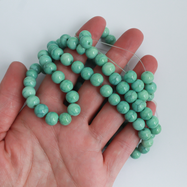 Opaque Green Marbled Crackle Glass Beads 8mm Round - One Strand, about 104pcs/strand