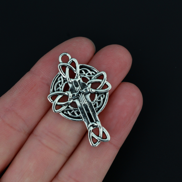 Celtic cross with the trinity knot which is a symbol of the holy trinity, 37mm long