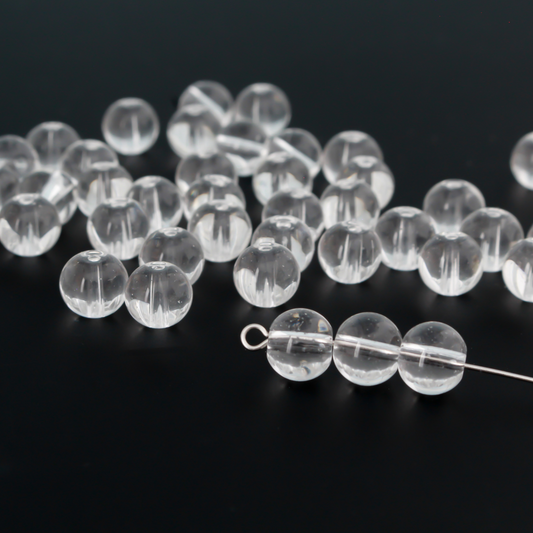 8mm round clear transparent glass beads.