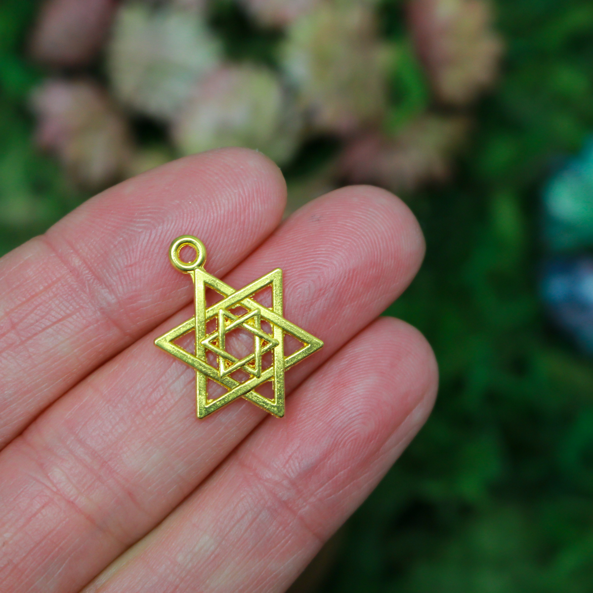 Gold Star of David Charms - Jewish Magen David Symbol of Israel Judaism 25pcs