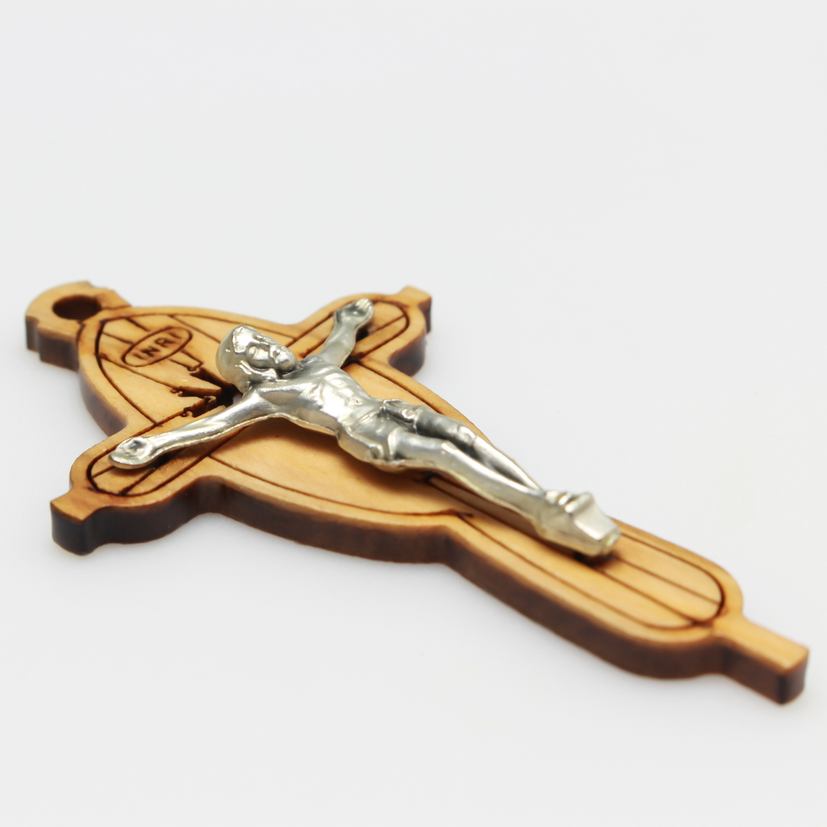 Beautiful handmade crucifix, made in Italy. The cross is made of genuine olive wood and the body of Christ is a zamac base alloy with genuine oxidized silver-plating