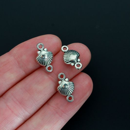Tiny Silver Scallop Shell Connector Links - 15mm x 9mm, 20pcs