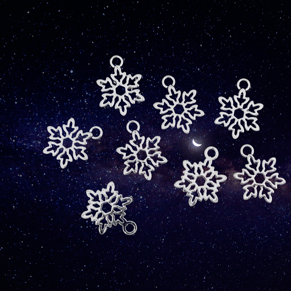 Snowflake Charms in Antique Silver 15x11mm, 25pcs