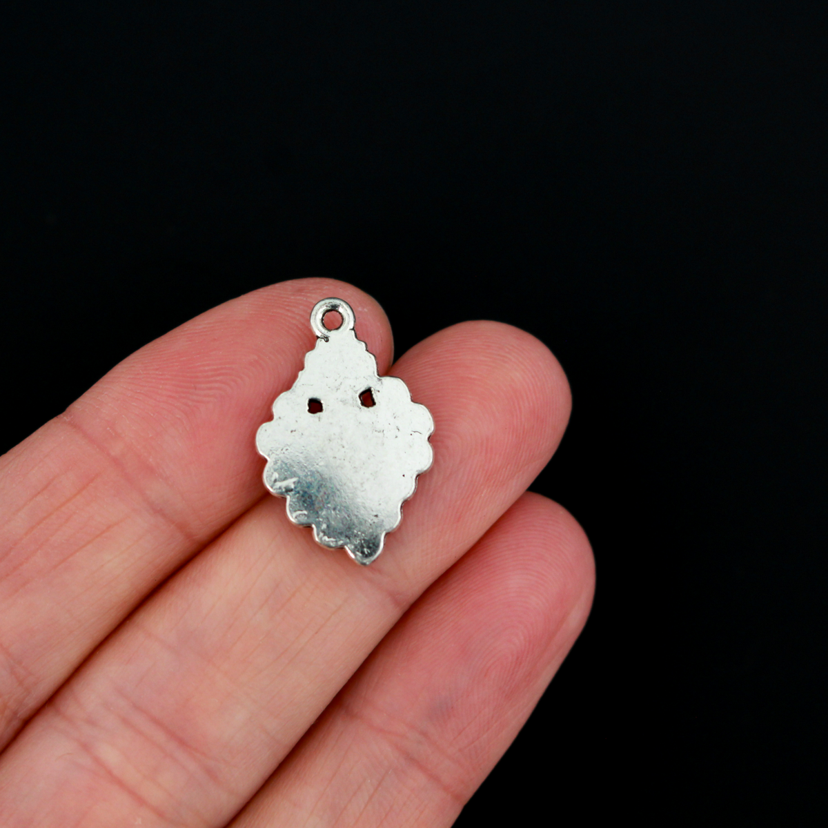 Small Sacred Heart Charms Silver Tone - Milagro Flaming Heart Pendants 20pcs
