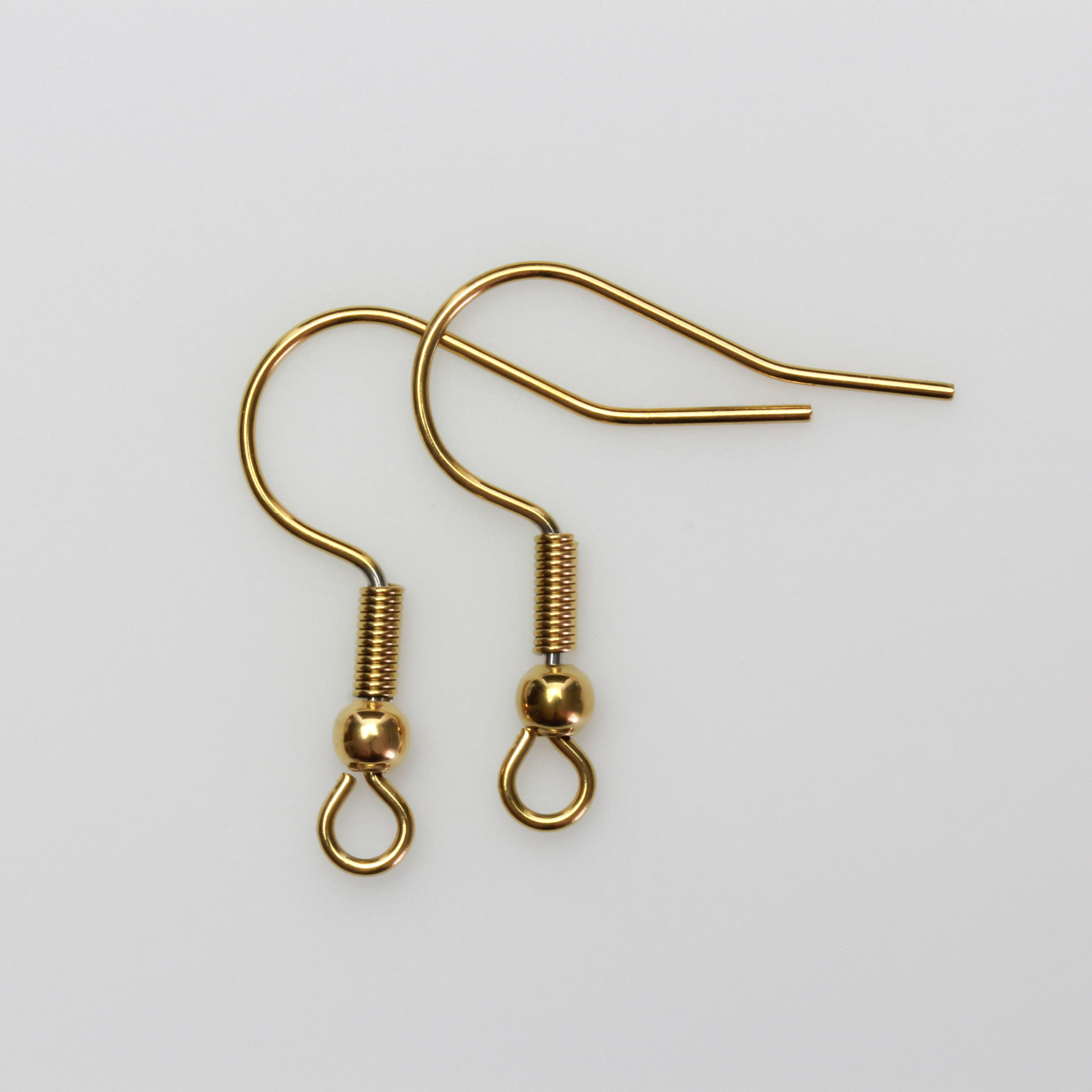 304 Stainless steel earring hooks that have 18k gold plating with a horizontal loop, 21 gauge wire. 