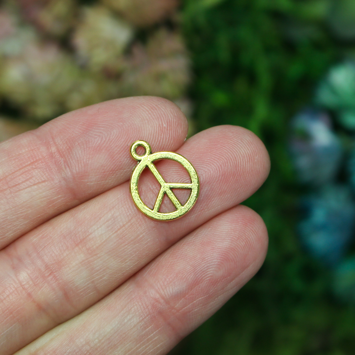 Golden Peace Sign Charms - International Symbol of Peace Pendant 25pcs