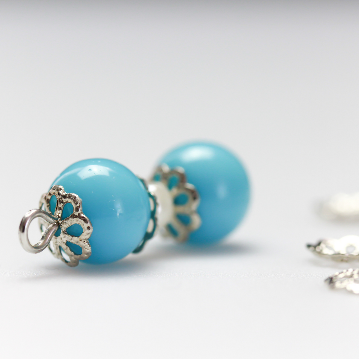 Brass Flower Bead Caps Antique Silver Color - 6mm in Diameter (fits beads 6-8mm) 120pcs