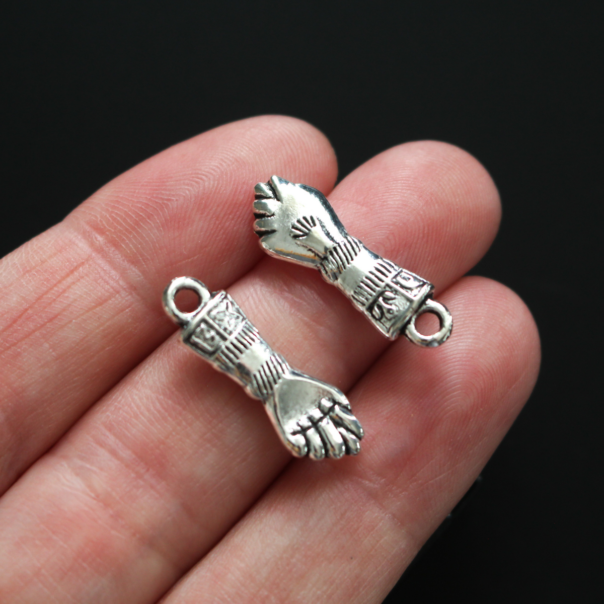 Figa Fist Good Luck Pendant - Italian Mano Figas Spiritual Protection Against Evil Eye 10pcs