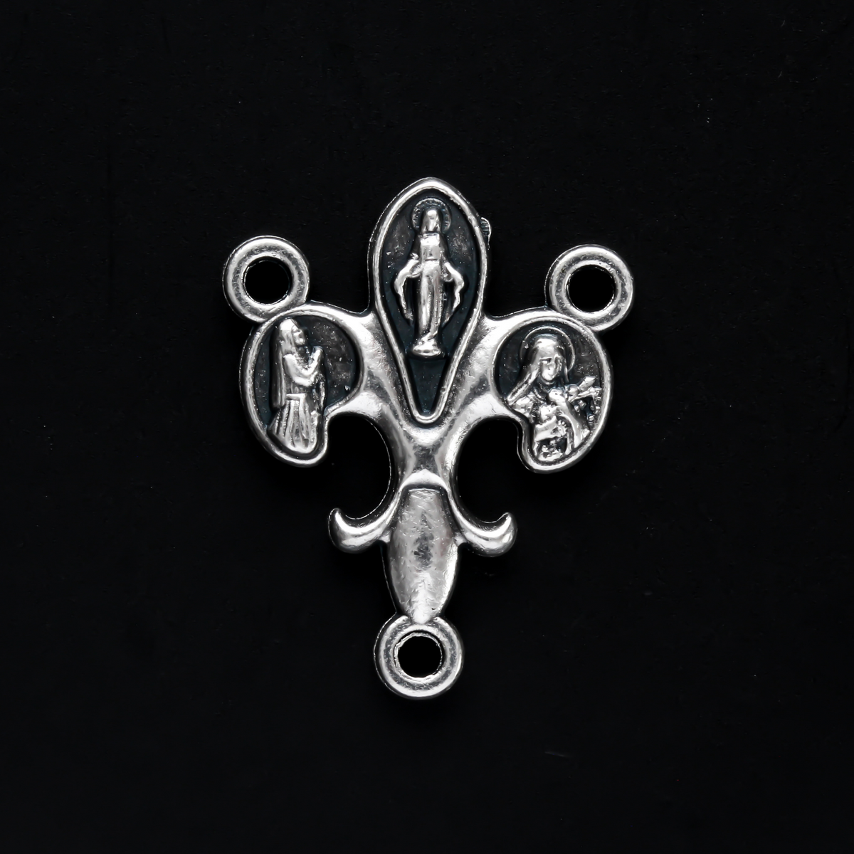 Fleur de Lis Fiat Rosary Centerpiece