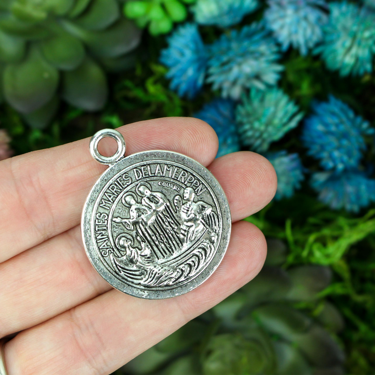 Saint Sarah Kali Medal - Saintes Maries de la Mer - Patron of the Romani People and Misfits