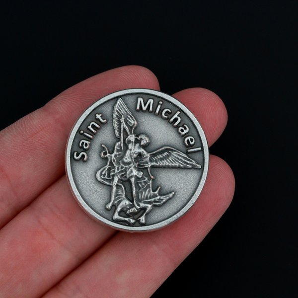 Archangel Michael pocket token. The front depicts St. Michael, the warrior angel of protection and the reverse is marked "O St Michael give us your strength to defeat our fears and to rise up to any challenge".