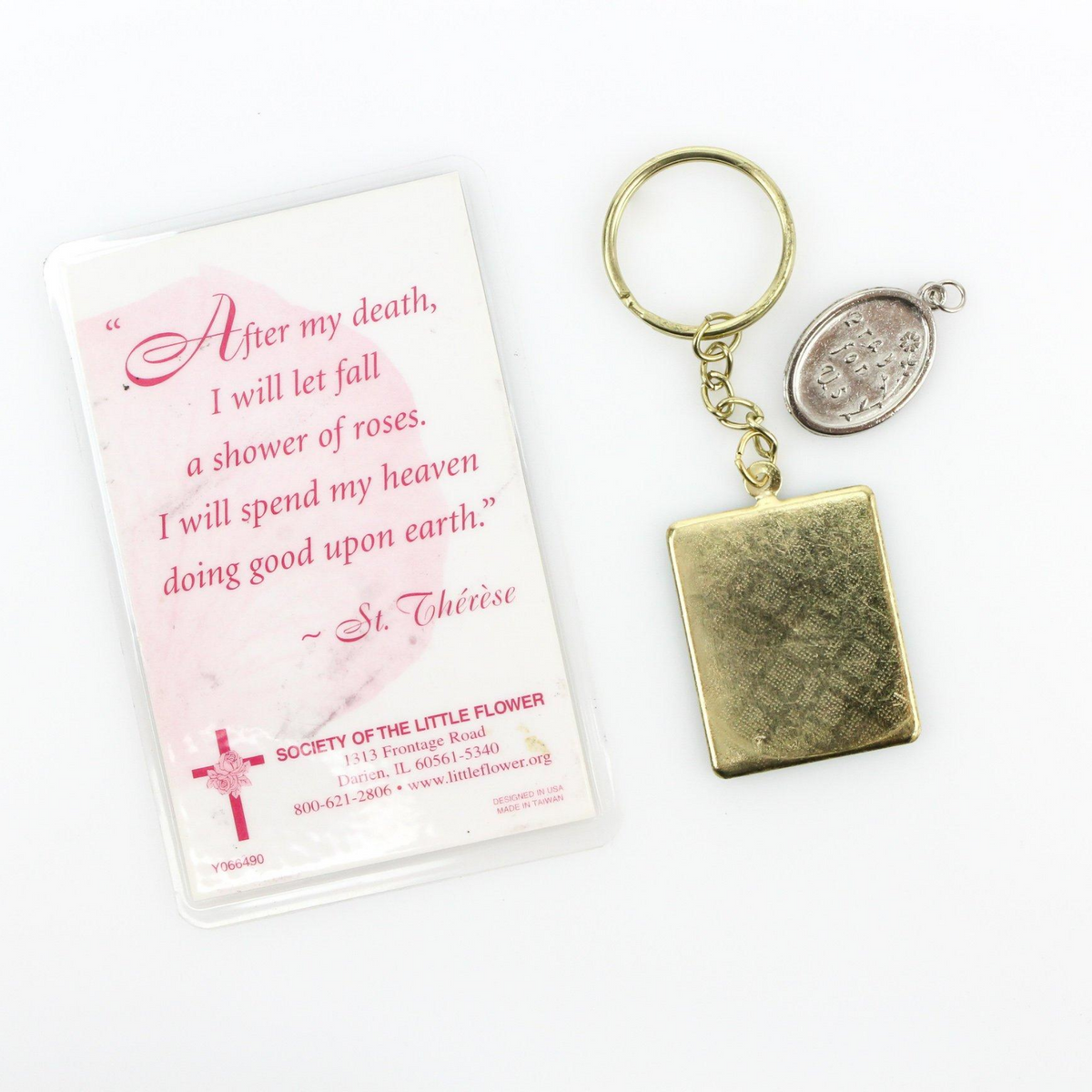 Vintage St Therese Devotional Lot - Little Flower of Jesus Relic Holy Card - Saint Thérèse of Lisieux Medal Keychain