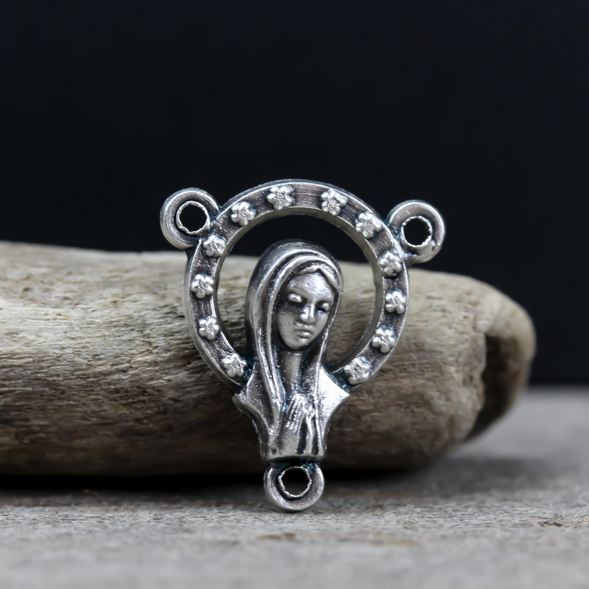 Blessed Virgin Mary Rosary Centerpiece with Twelve Star Halo