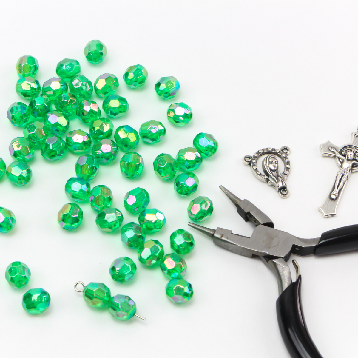 8mm Green Beads - AB Iridescent Transparent Faceted Acrylic Gumball Beads - 60 Beads