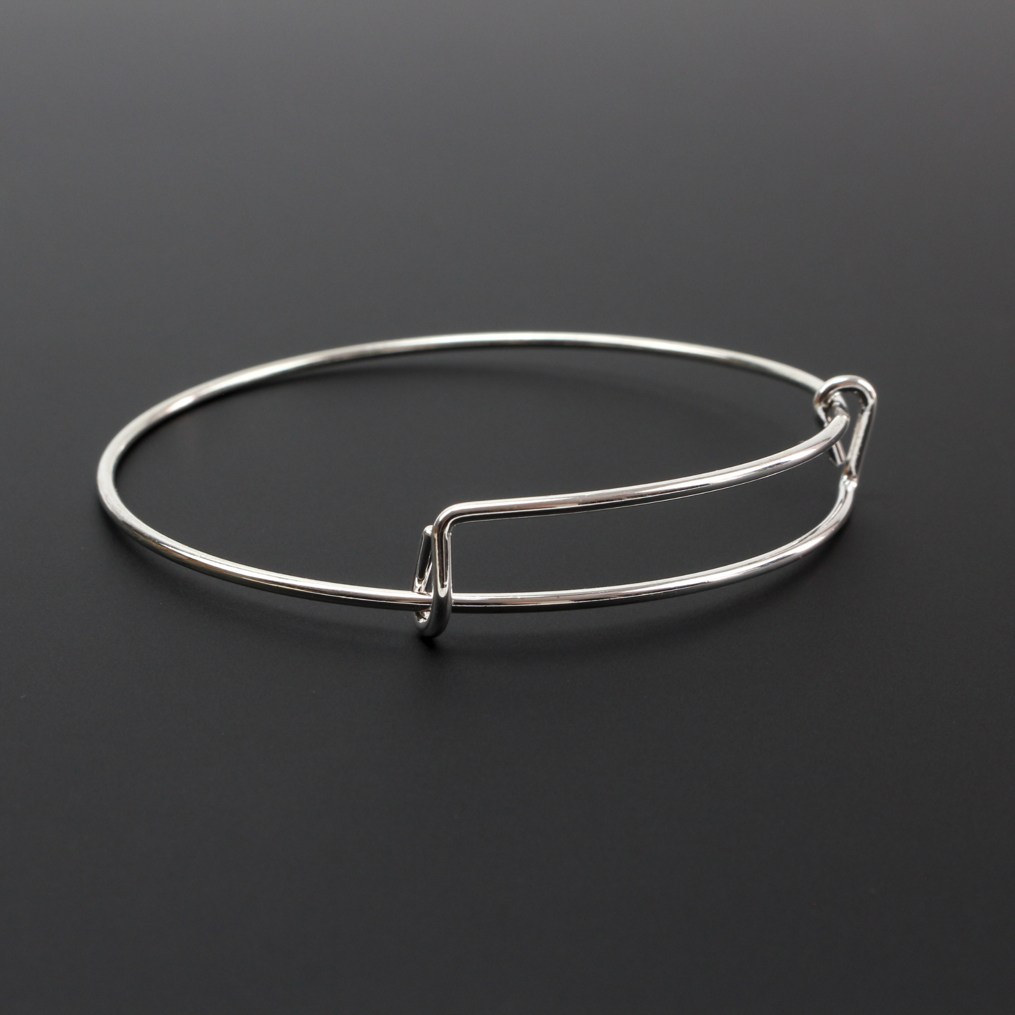 exapandable iron bangle bracelet size medium adult 65mm