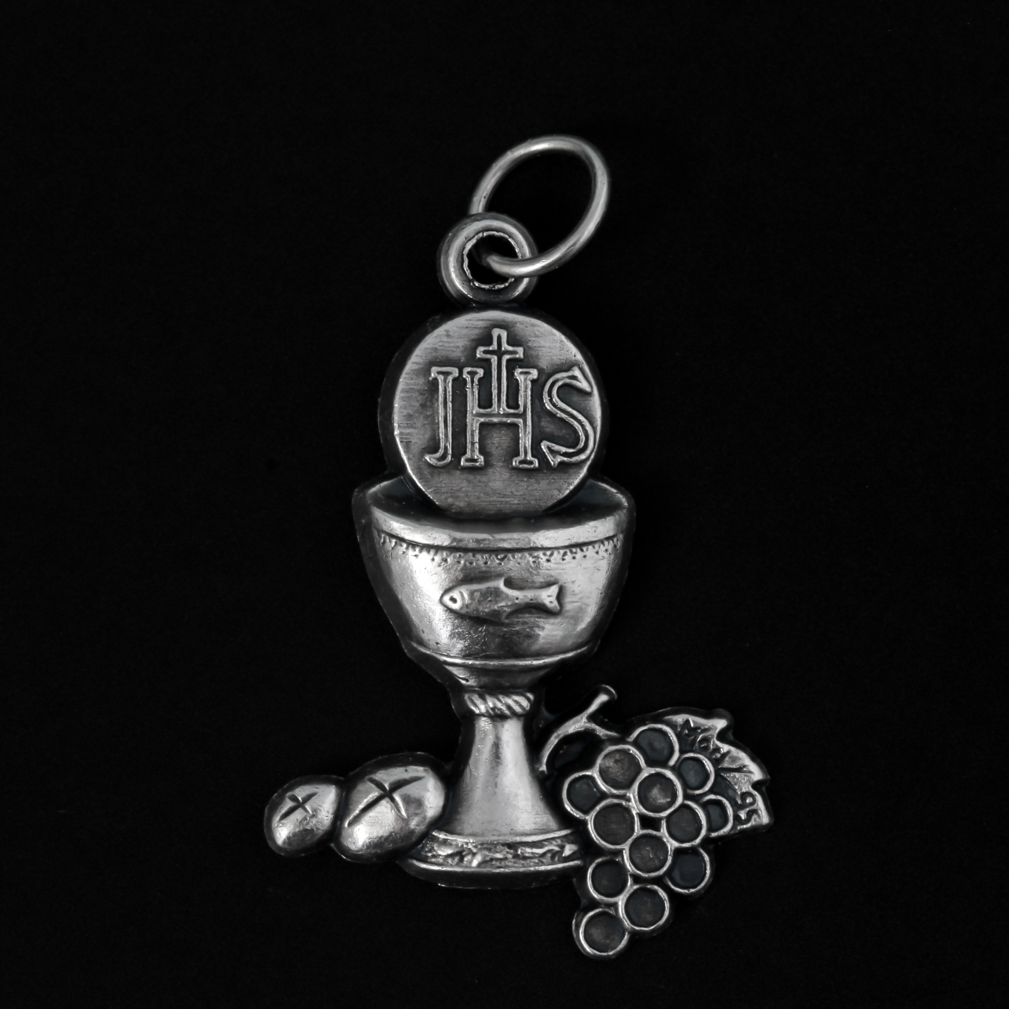 Communion Chalice charm that has the image of Jesus Ecce Homo, on the backside