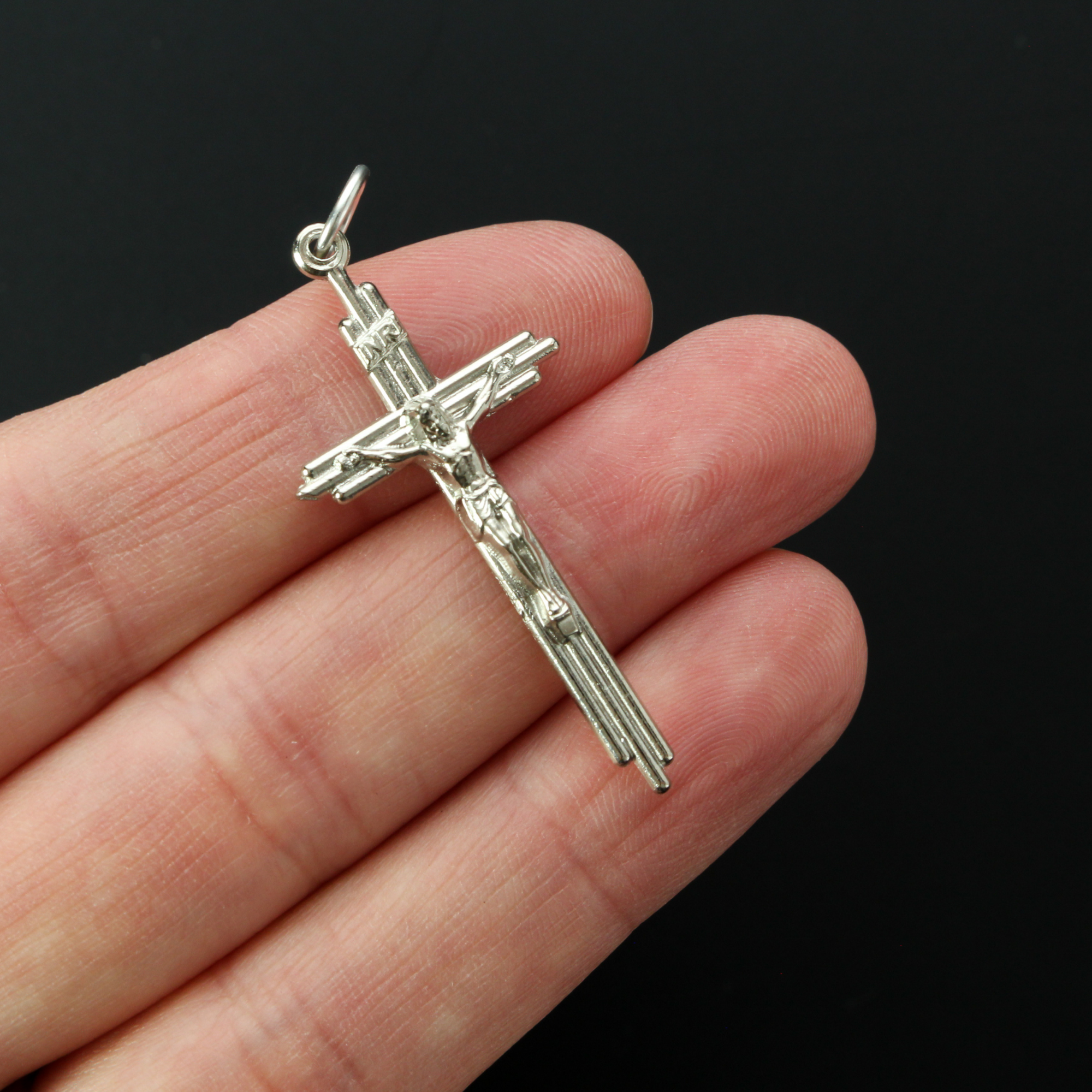 standard vrucifix cross pendant with three bar design