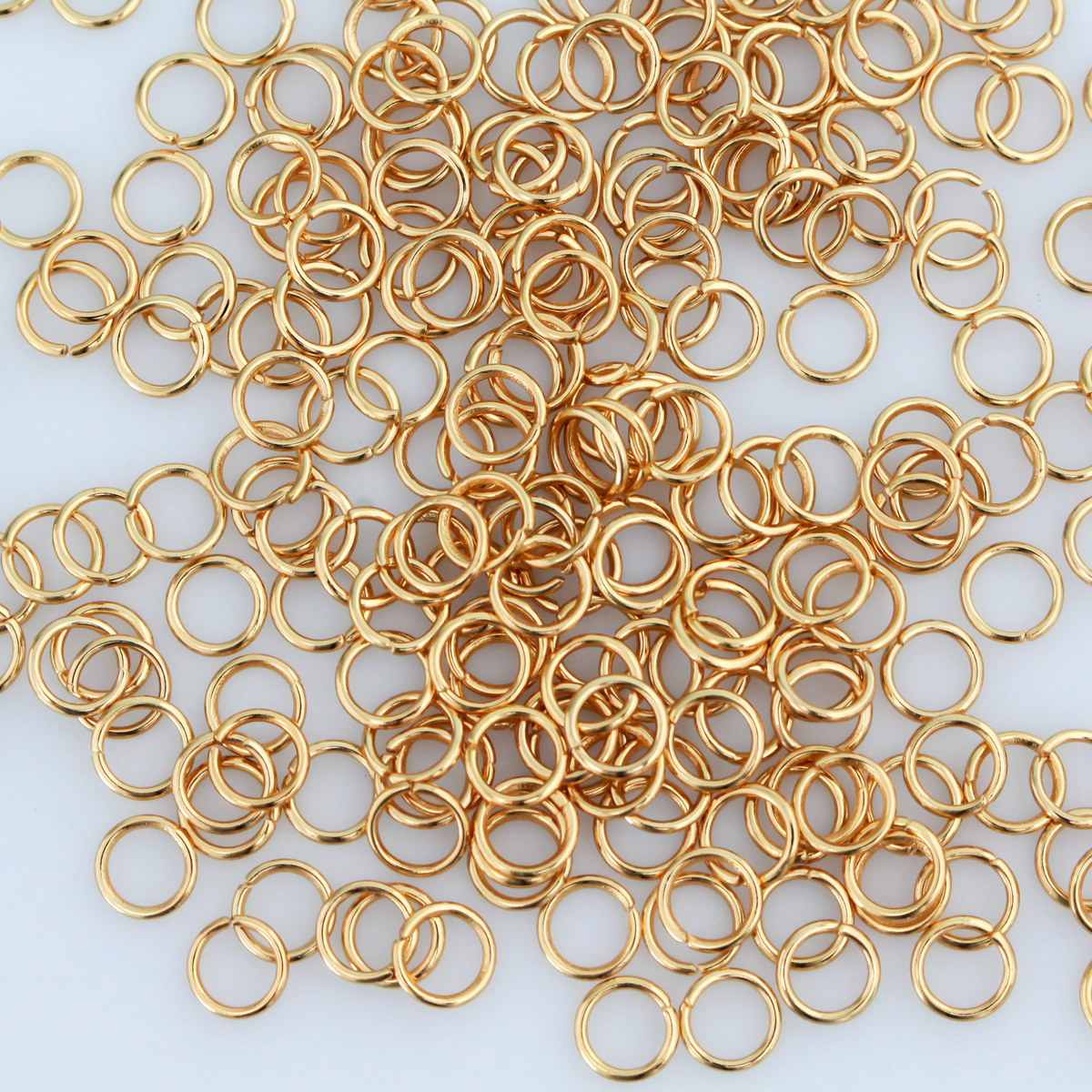 Stainless Steel Jump Rings, 24K Gold Plated, 6mmx0.8mm (20 Gauge) 100pcs