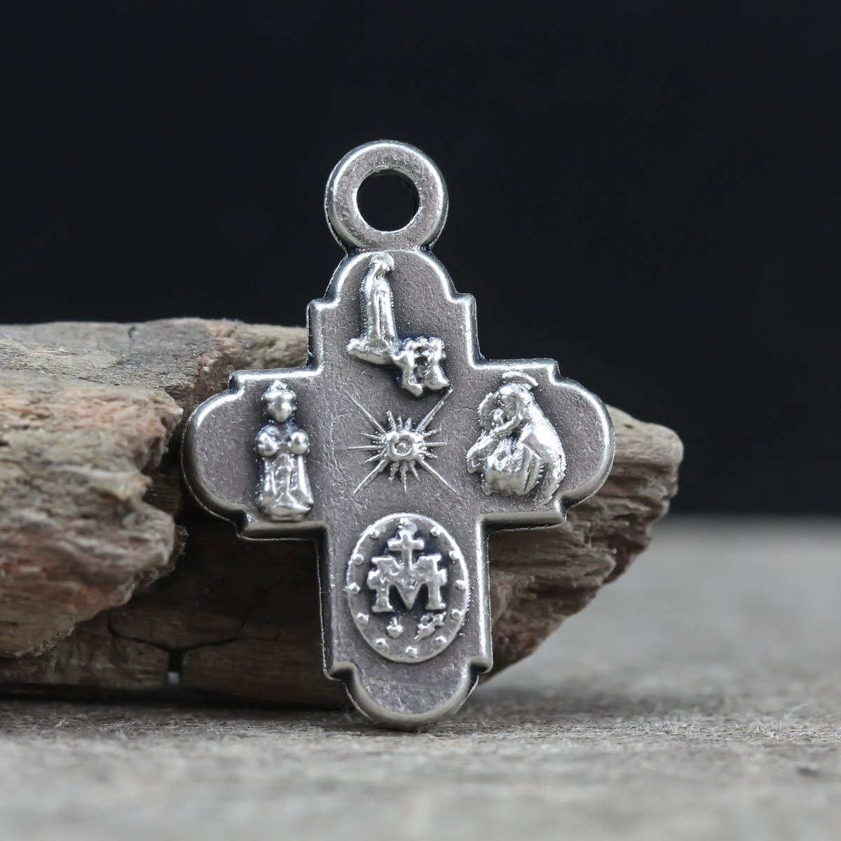 Four Way Cross - Scapular Medal 5/8" Long