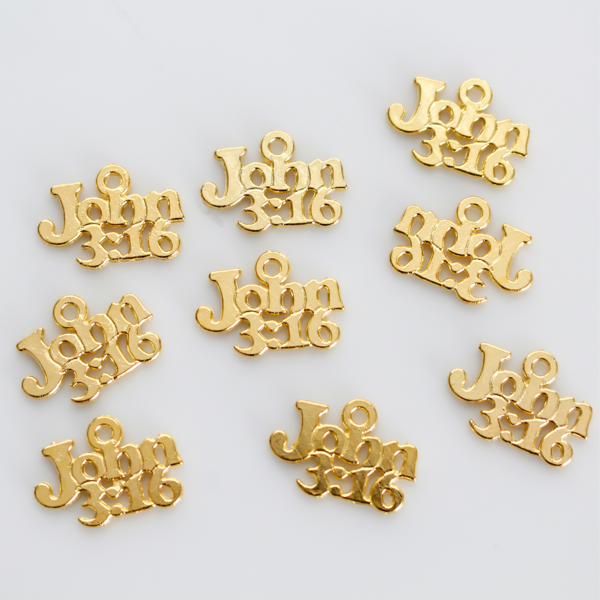 John 3:16 charms in a shiny gold finish, 19mm x 13mm