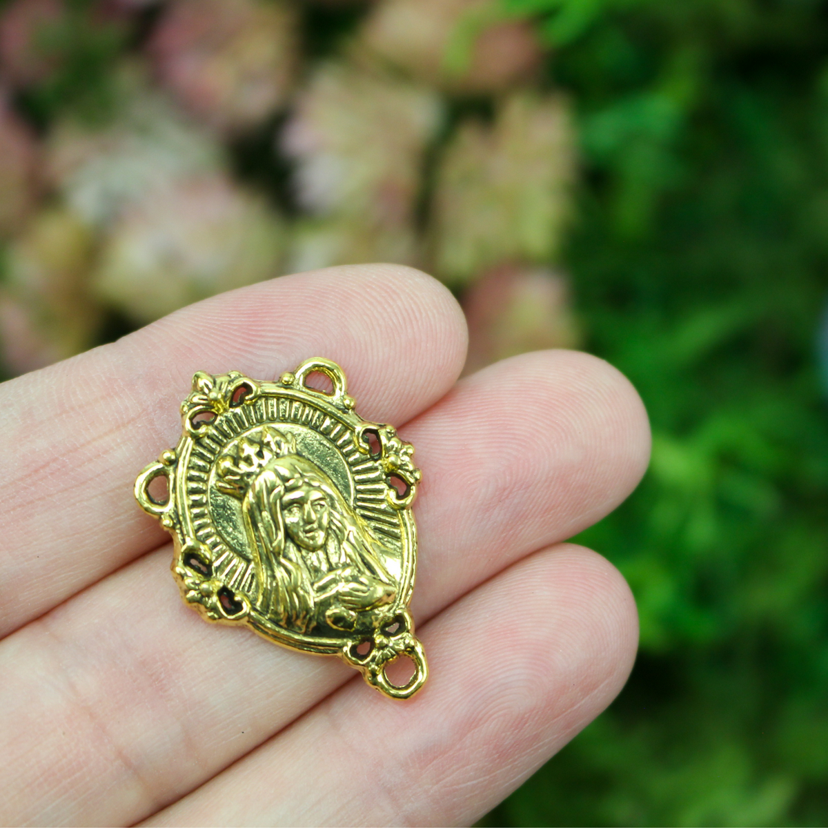 Immaculate Heart of Mary rosary centerpiece in antique gold color