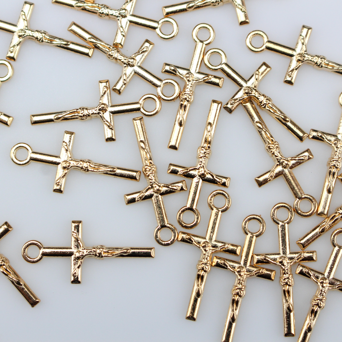 Crucifix Cross Charms - Gold Tone 22mm 25pcs