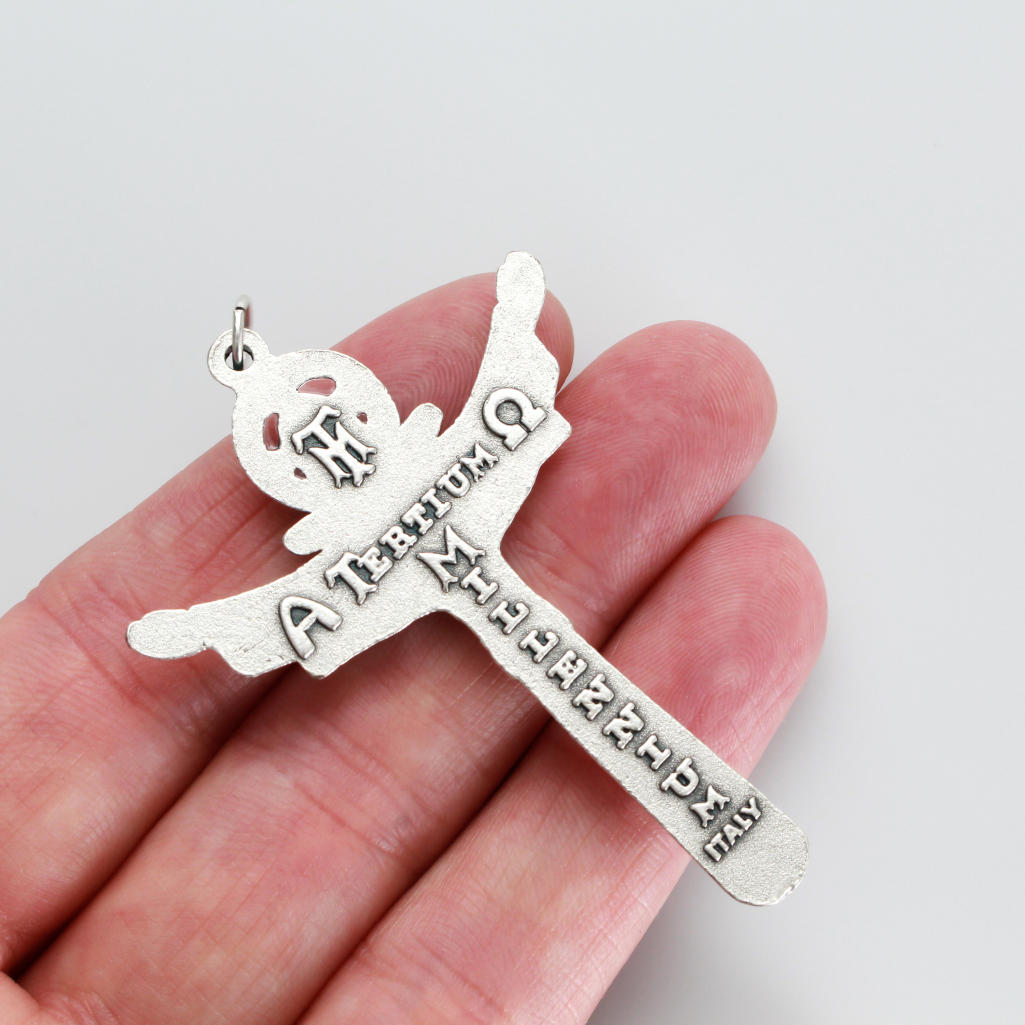 カツルミ　Pray Holy Trinity Crucifix Pendant | Small Devotions – Small Devotions