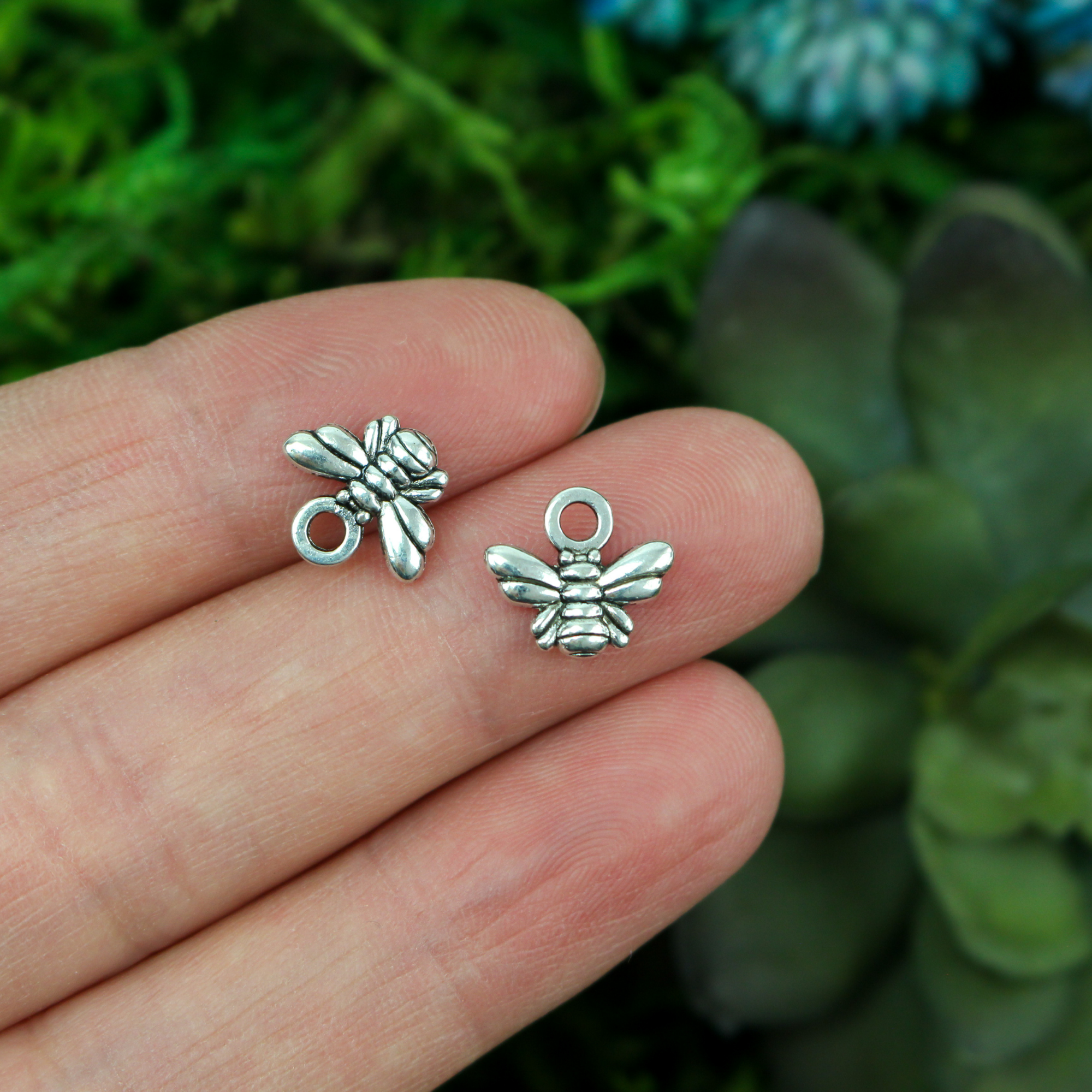 Honey bee sales charms wholesale