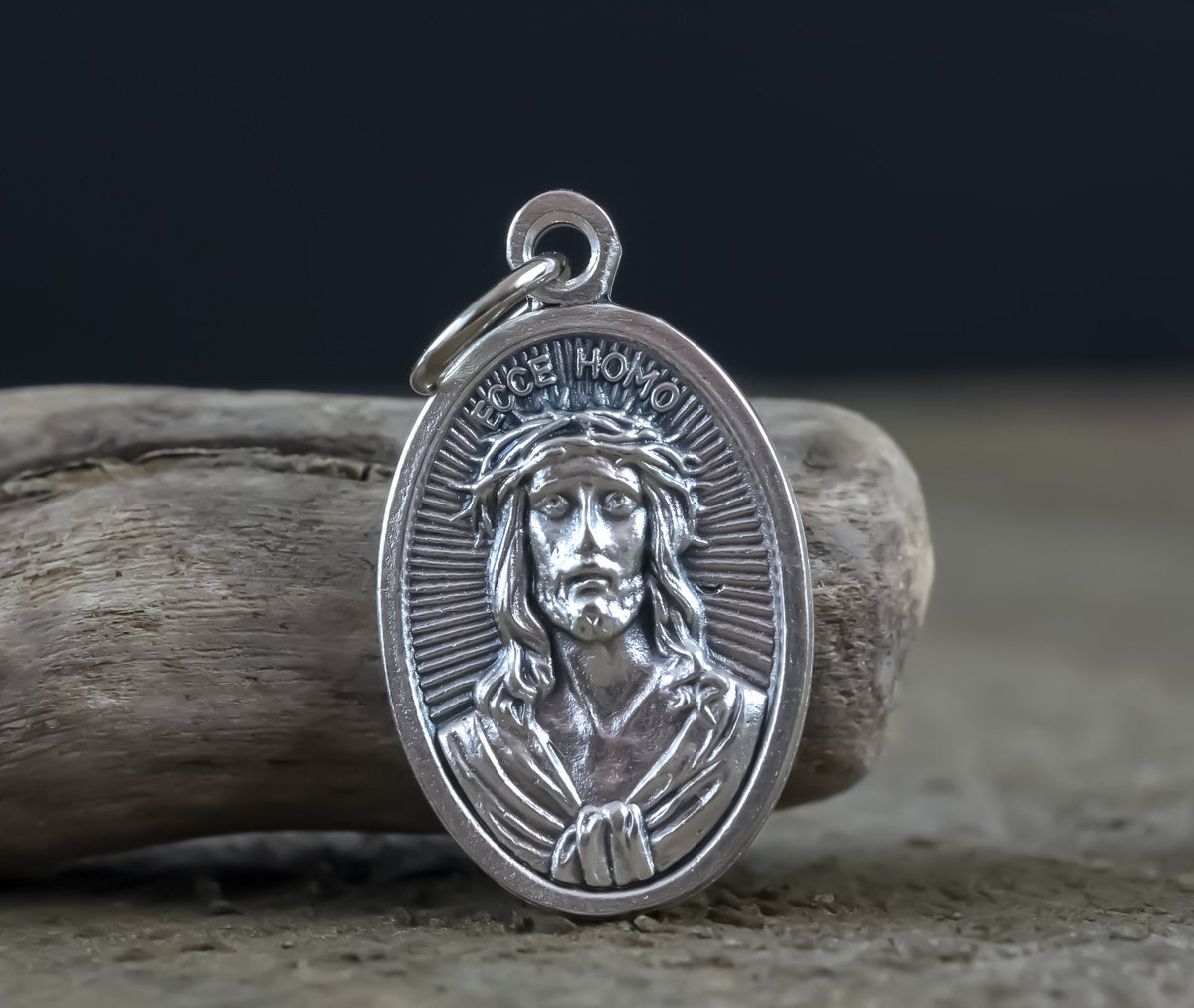 Mater Dolorosa Our Lady of Sorrows Medal - Ecce Homo