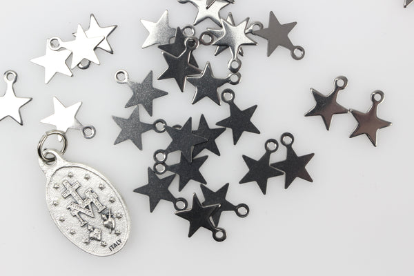 Silver Tone Star Charms Small Flat Design - Stainless Steel 25pcs