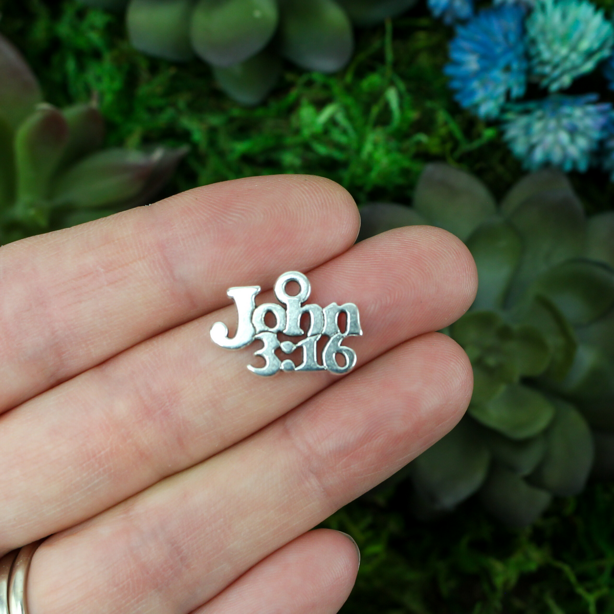 John 3:16 silver tone charm