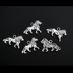 Lion charm in a silver-tone color, 16mm long
