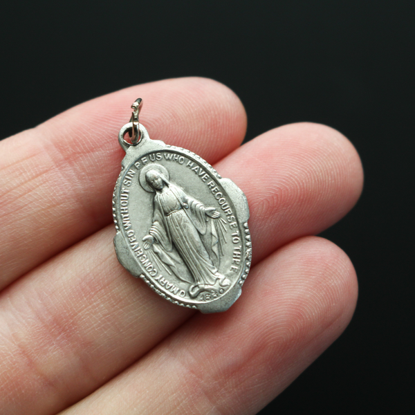 Miraculous Medal with deluxe ornate detail