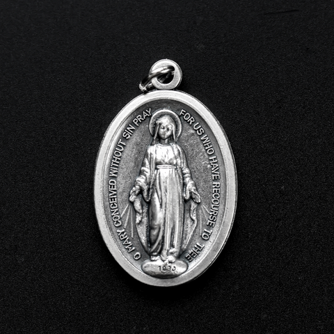 Miraculous_mary one inch oval medal made in italy