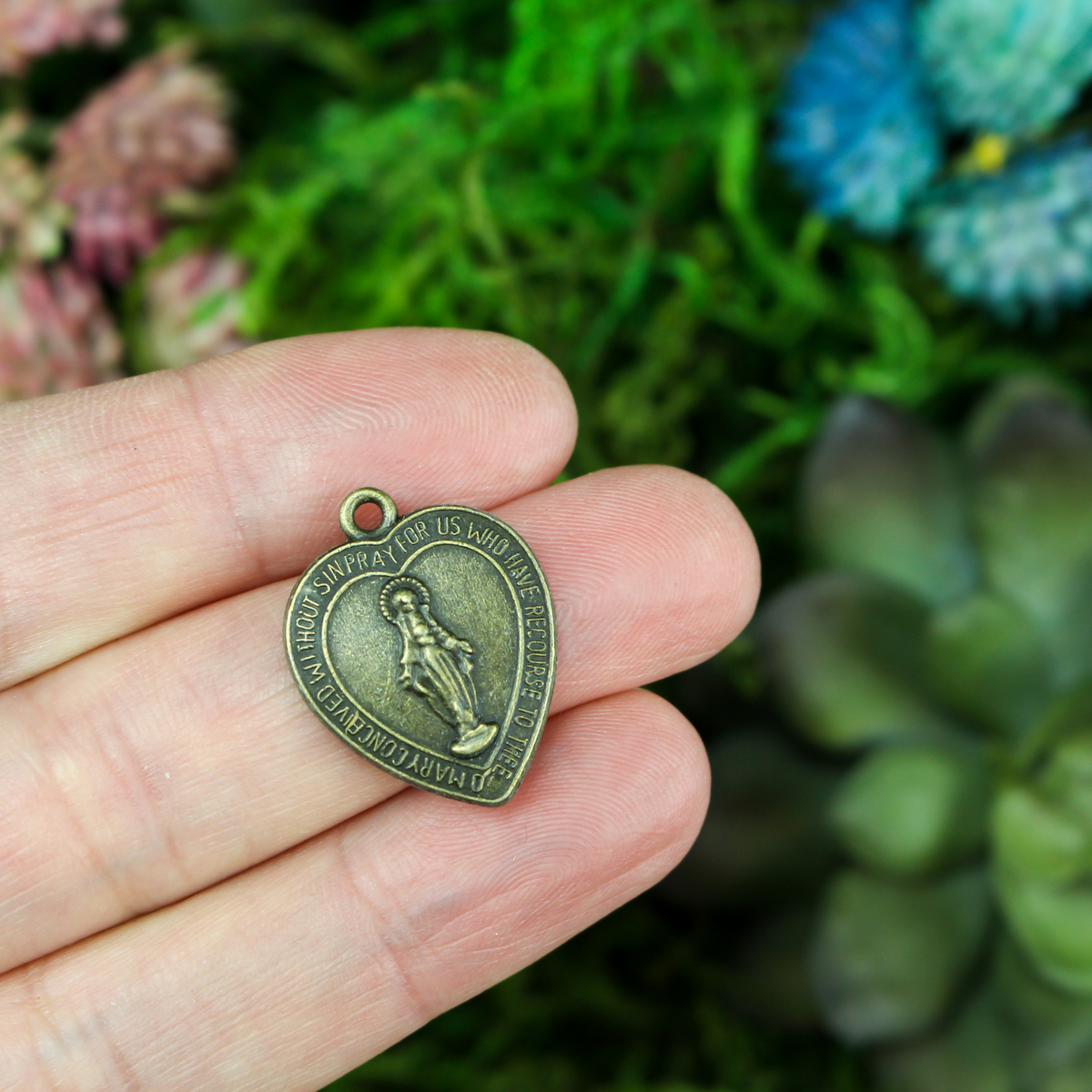 Heart Shaped Miraculous Mary Medal Charms - Antiqued Bronze Color 5pcs