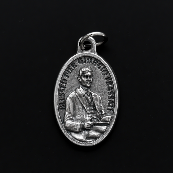 Blessed Pier Giorgio Frassati medal that depicts Pier on the front and "Pray for us" on the backside.