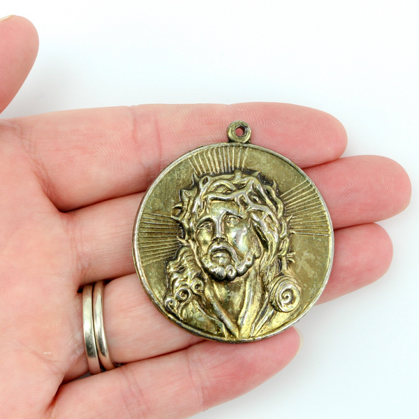Vintage Our Lady of Fatima Portuguese Medal with The Ecce Homo Passion of Christ