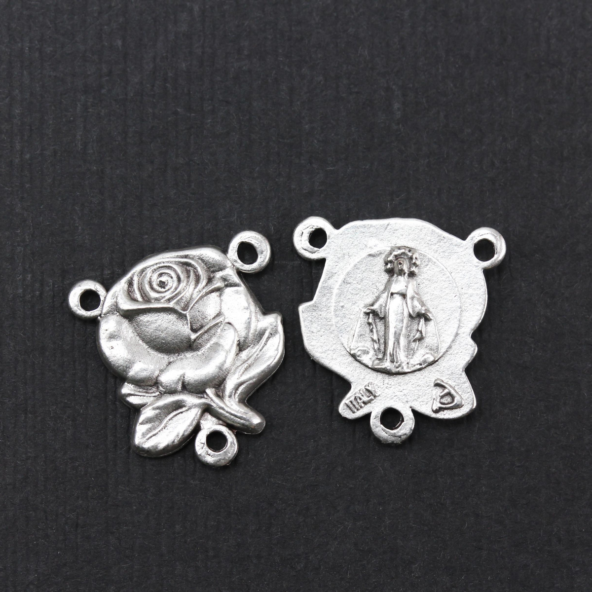 Rose Shaped Centerpiece - Miraculous Medal Rosary Center Piece