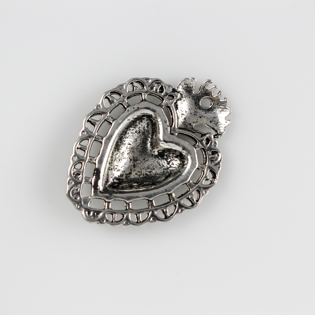 Flaming Holy Heart Charms - Ex Voto Milagro Style Sacred Heart - 5pcs