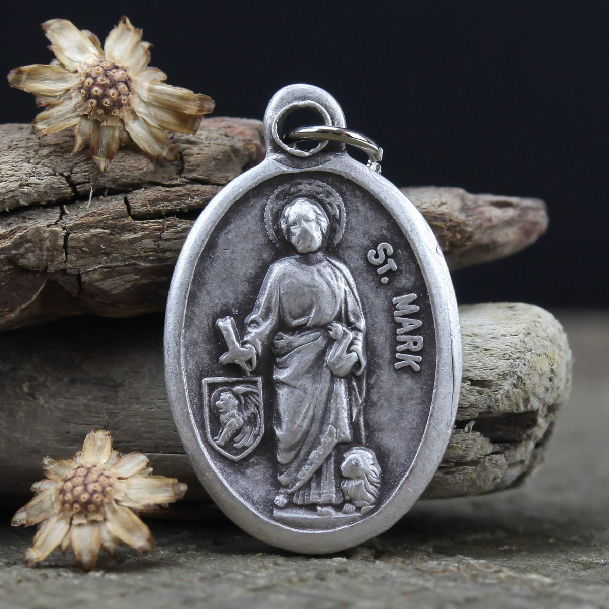 saint mark lionhearted die cast silver oval medal